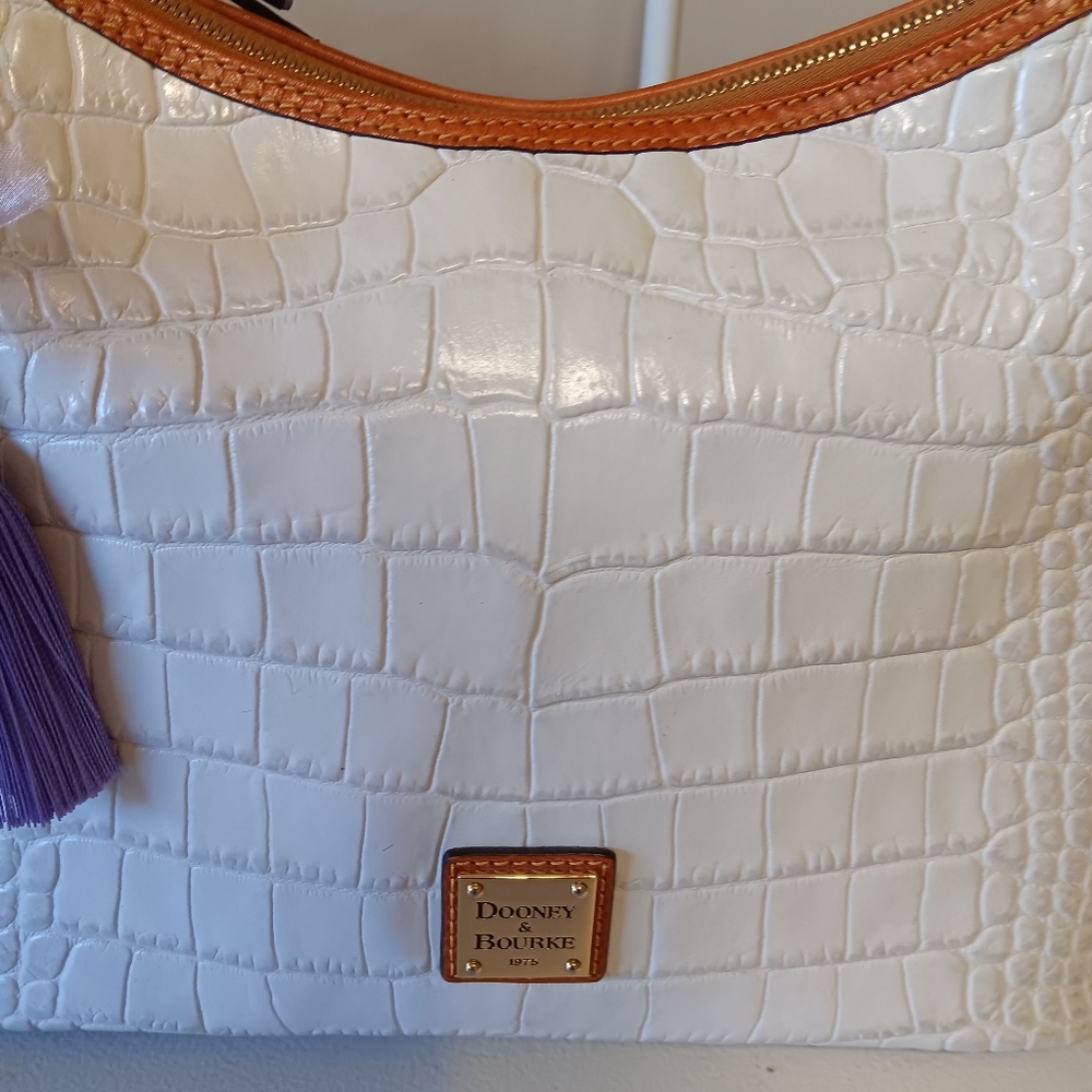 Dooney & Bourke White Hobo Bag - Picture 3 of 9